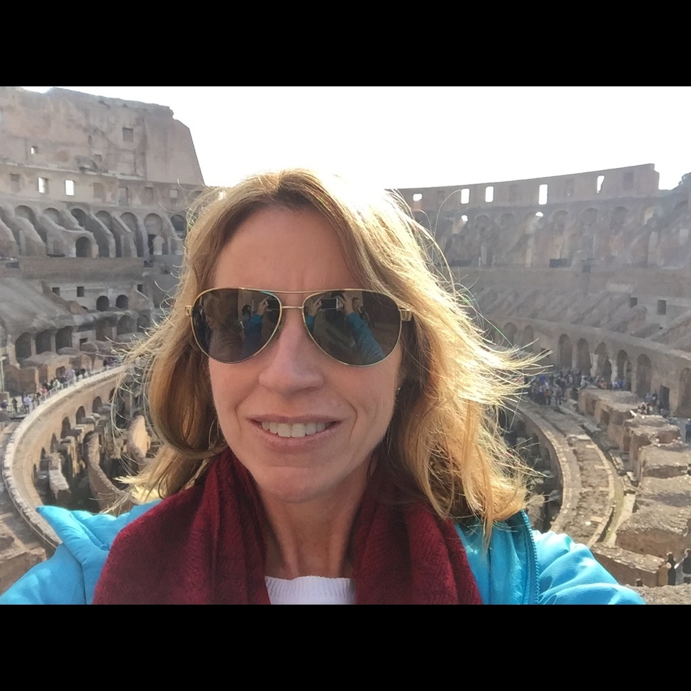 Meet your Posher, Angela